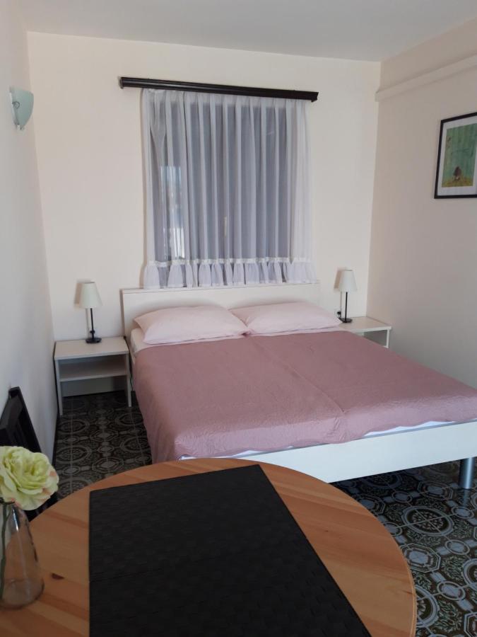 רוגוזניצה Apartments Marta מראה חיצוני תמונה